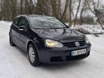 Авто Volkswagen Golf 2004 № 8370136