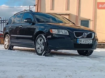 Авто Volvo V50 2011 № 8370245
