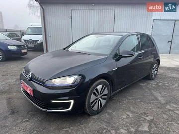Авто Volkswagen E-Golf 2016 № 8370251