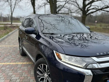 Авто Mitsubishi Outlander 2018 № 8370313