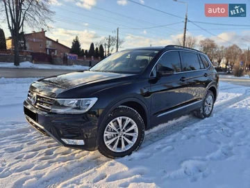 Авто Volkswagen Tiguan 2018 № 8370443