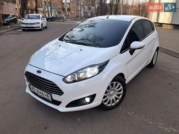 Авто Ford Fiesta 2013 № 8370614