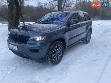 Авто Jeep Grand Cherokee 2019 № 8370875