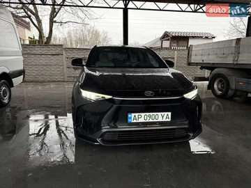 Авто Toyota Bz4X 2023 № 8370881