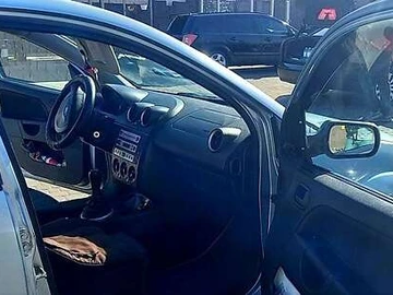 Авто Ford Fiesta 2005 № 8371041