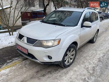 Авто Mitsubishi Outlander Xl 2008 № 8371228