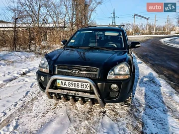 Авто Hyundai Tucson 2008 № 8371239