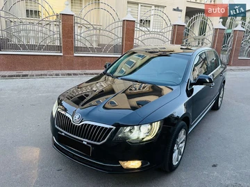 Авто Skoda Superb 2015 № 8371353