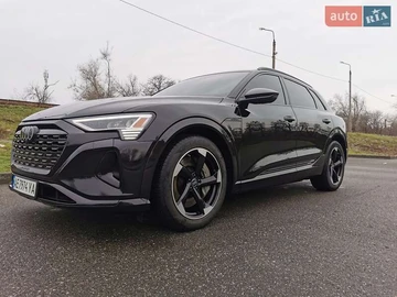 Авто Audi Q8 E-Tron 2024 № 8371453