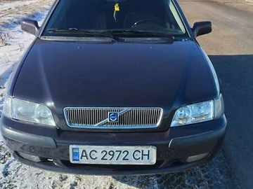 Авто Volvo V40 2000 № 8371523