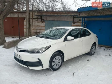 Авто Toyota Corolla 2017 № 8372159