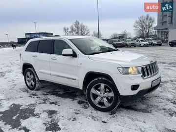 Авто Jeep Grand Cherokee 2011 № 8372302
