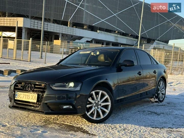 Авто Audi A4 2012 № 8372308
