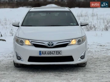 Авто Toyota Camry 2013 № 8372309