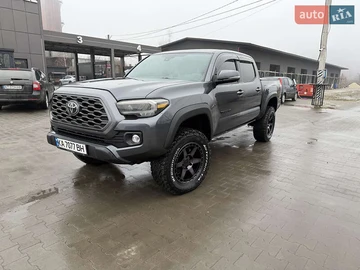 Авто Toyota Tacoma 2020 № 8372887