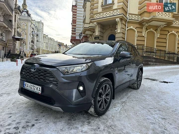 Авто Toyota Rav4 2023 № 8372899