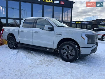 Авто Ford F-150 2023 № 8372909