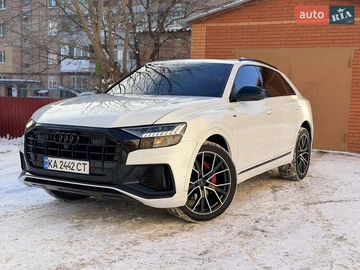 Авто Audi Q8 2019 № 8372924