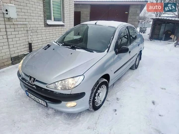 Авто Peugeot 206 2010 № 8373083