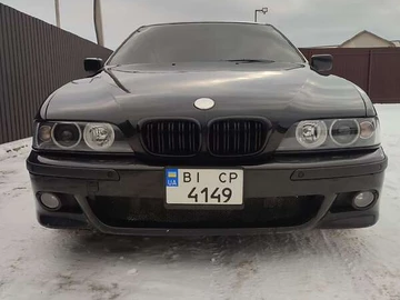Авто BMW 5 Series 2002 № 8373261