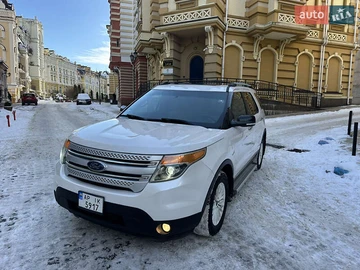 Авто Ford Explorer 2012 № 8373487