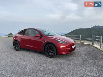 Авто Tesla Model Y 2023 № 8373757