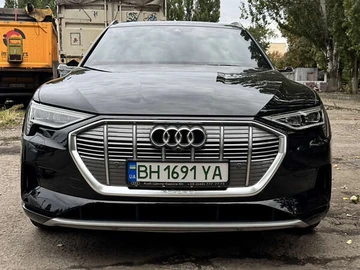 Авто Audi E-Tron 2020 № 8373761
