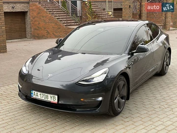 Авто Tesla Model 3 2018 № 8374189