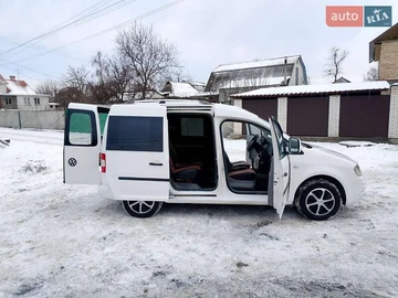 Авто Volkswagen Caddy 2010 № 8374321