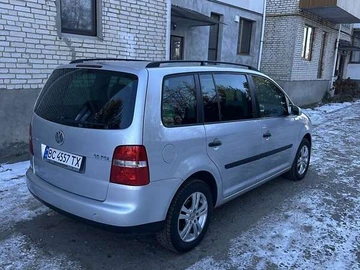 Авто Volkswagen Touran 2004 № 8374322