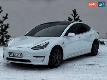 Авто Tesla Model 3 2020 № 8374407