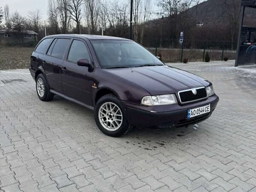 Авто Skoda Octavia 2000 № 8374572