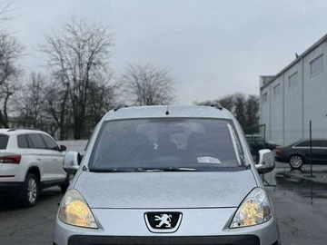 Авто Peugeot Partner 2008 № 8374593