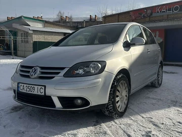 Авто Volkswagen Golf Plus 2007 № 8374599
