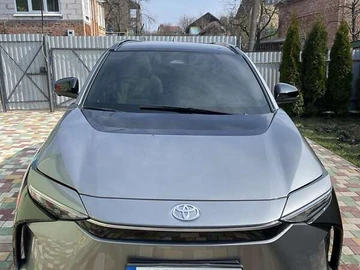 Авто Toyota Bz4X 2023 № 8374820