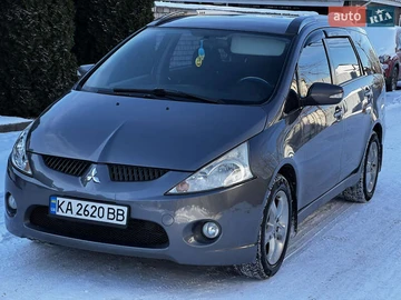 Авто Mitsubishi Grandis 2008 № 8375104
