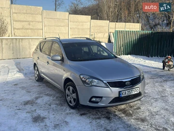 Авто KIA Ceed 2010 № 8375117