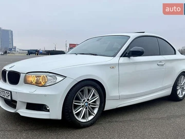 Авто BMW 1 Series 2011 № 8375226