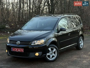 Авто Volkswagen Touran 2011 № 8375233