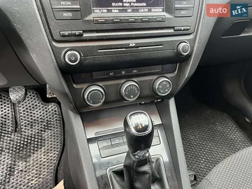 Авто Skoda Octavia 2013 № 8375244