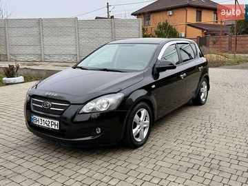 Авто KIA Ceed 2008 № 8375603