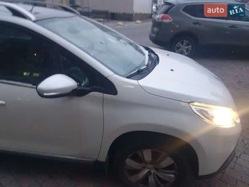 Авто Peugeot 2008 2015 № 8375850