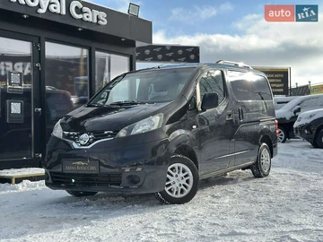 Авто Nissan Nv200 2012 № 8375921