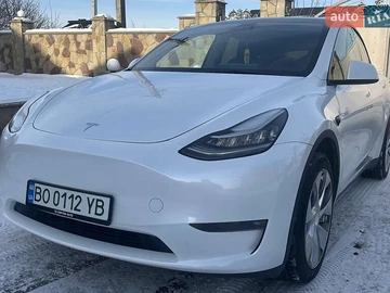 Авто Tesla Model Y 2023 № 8376298