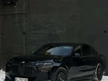 Авто BMW 7 Series 2023 № 8376451