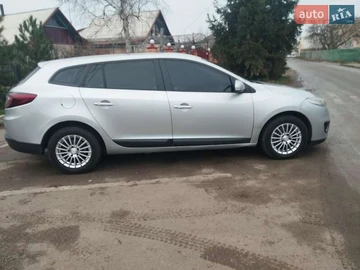Авто Renault Megane 2012 № 8376868