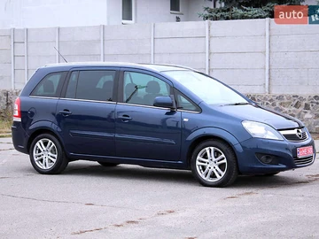 Авто Opel Zafira 2012 № 8376911