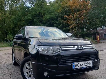 Авто Mitsubishi Outlander 2012 № 8377103