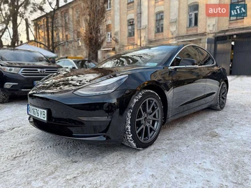 Авто Tesla Model 3 2020 № 8377142