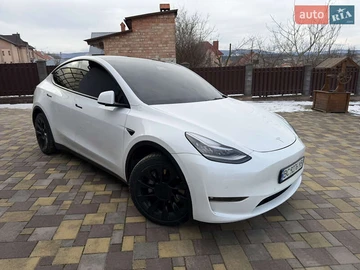 Авто Tesla Model Y 2022 № 8377309